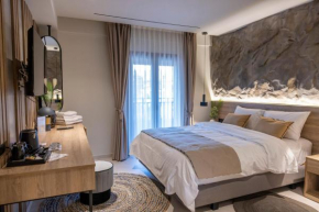 Polyzos luxury suites